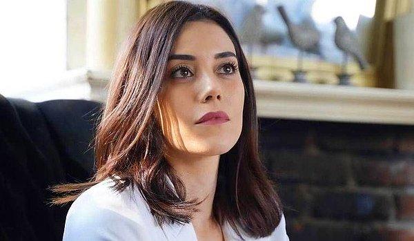 Birsen Altuntaş'ın haberine göre rol aldığı her dizi izlenme rekorları kıran Cansu Dere, yazın Türkiye'ye gelecek olan Disney Plus ile anlaşma imzalayan yeni star oldu.