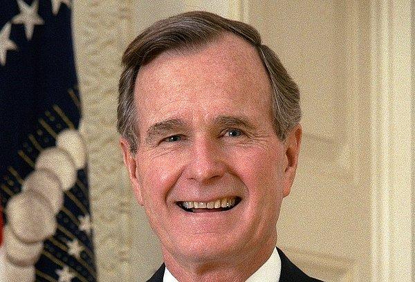 41. George Bush (1989–1993)