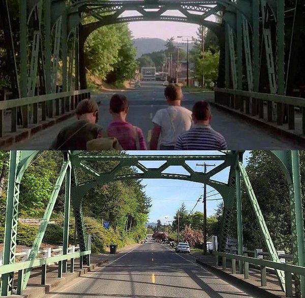 "Nisan 2021'de Oregon, Brownsville kasabasını ziyaret ettim.  Bu mekan, 1986 yapımı Stand by Me filmindeki hayali kasaba 'Castle Rock'."