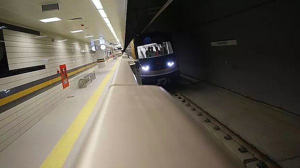 İstanbul’da Metro ve Metrobüs Çalışıyor mu?