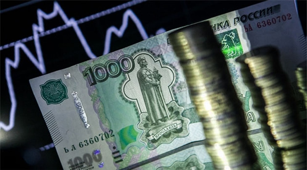 Ekonomiye Darbe Üstüne Darbe: Dev Finans Kurumları Rusya'dan Çıkıyor!