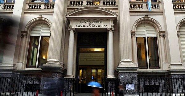 Arjantin Merkez Bankası, faiz oranını ocakta 200 baz puan artırdı