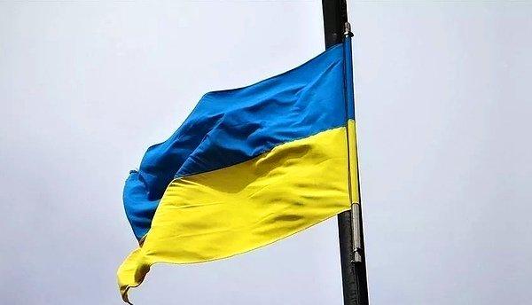 2. İki kutuplu dünyanın sona ermesinin ardından bağımsız Ukrayna sahneye çıkıyor.
