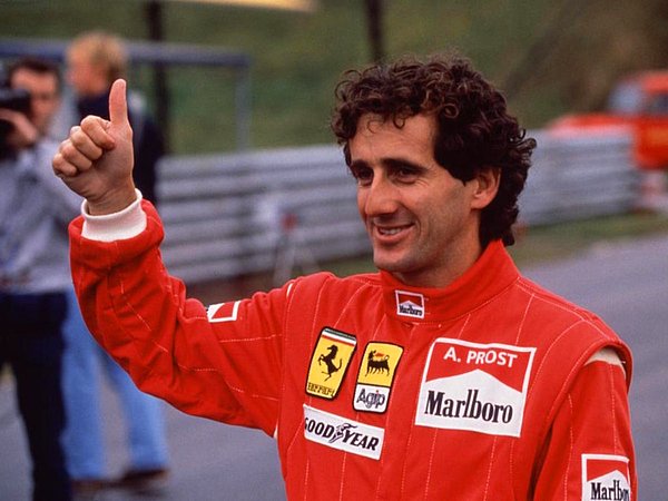 4. Alain Prost - 51 yarış