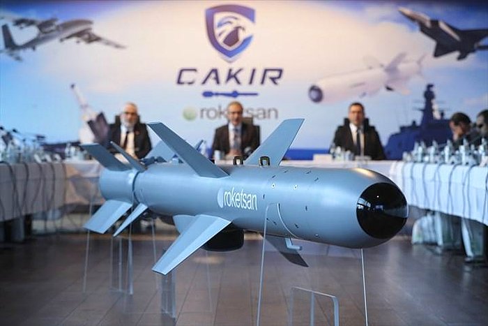 🚀 ROKETSAN Tanıttı: İşte Türkiye'nin Yeni Seyir Füzesi Çakır'ın Özellikleri!