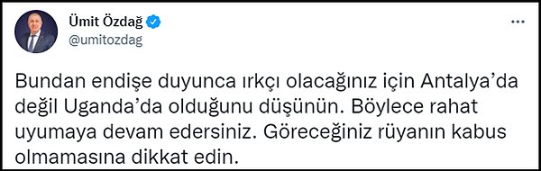 Suriyelileri ülkelerine gönderme vaadiyle öne çıkan Zafer Partisi Genel Başkanı Ümit Özdağ da görüntülerle ilgili bu yorumu yaptı. 👇