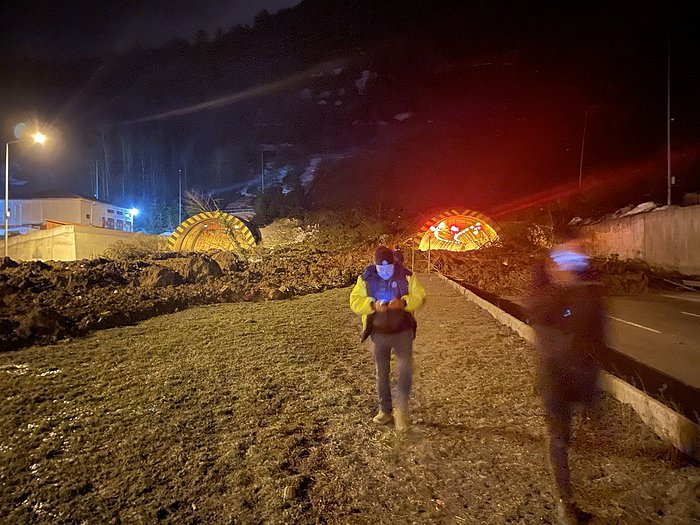 Toprak Kayması Nedeniyle Bolu Dağı'nda TEM Otoyolu Çift Yönlü Kapandı