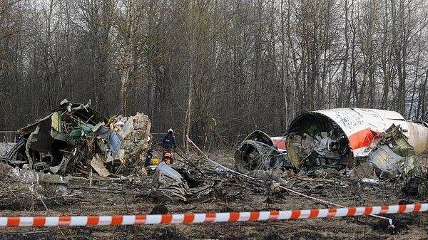 Bugün dünyada neler oldu? 2010'daki kazada 94 kişiden hiç kurtulan olmadığı gibi uçakta ölenlerden biri de Polonya Devlet Başkanı Lech Kaczynski'dir.