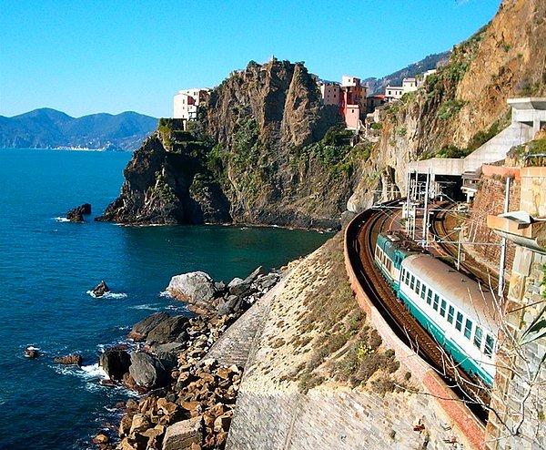 7. İtalya, Cinque Terre hattı