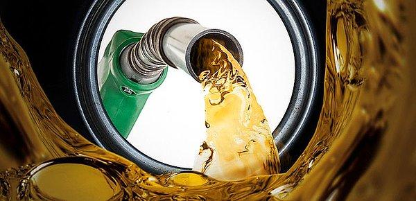 Petrol fiyatlarında yön yeniden yukarı