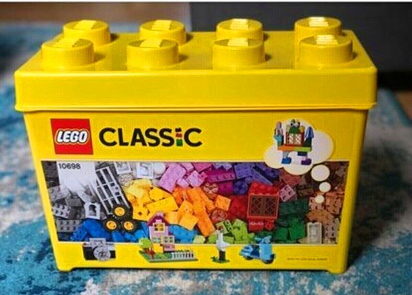 4. Büyük parçalı +4 yaş klasik lego kutusu.