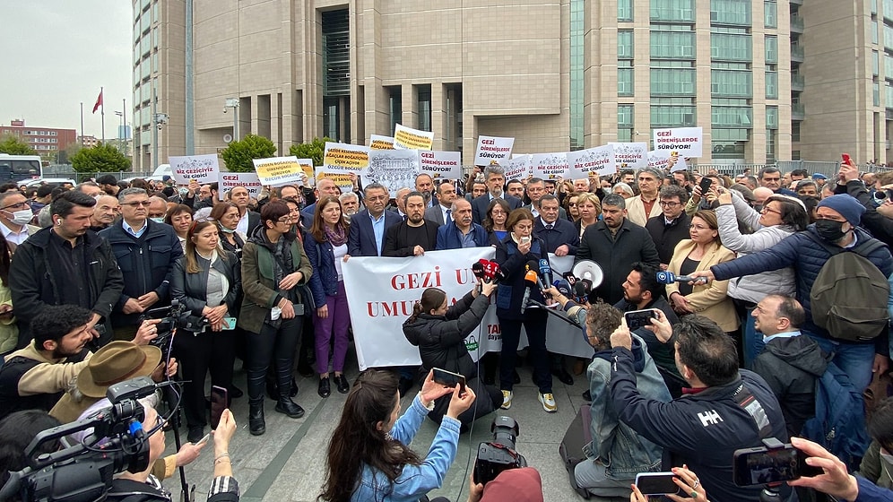 Karar Bekleniyordu: Gezi Davası Pazartesi Gününe Ertelendi