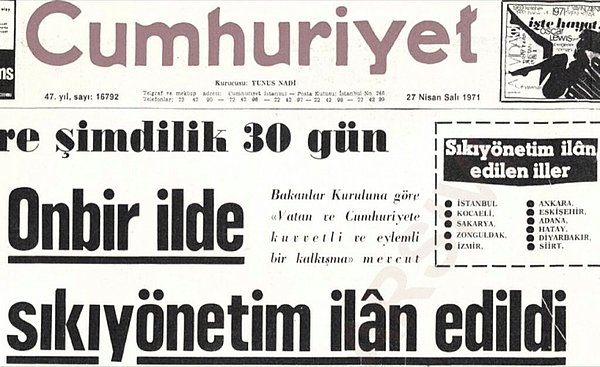 Bugün Türkiye'de neler oldu? 12 Mart 1971'in bir etkisi olarak ilan edilen sıkıyönetim sonrası Adalet Bakanı İsmail Arar, gazetecilerin "Bir isyan mı var?" sorusunu cevap sız bırakır.