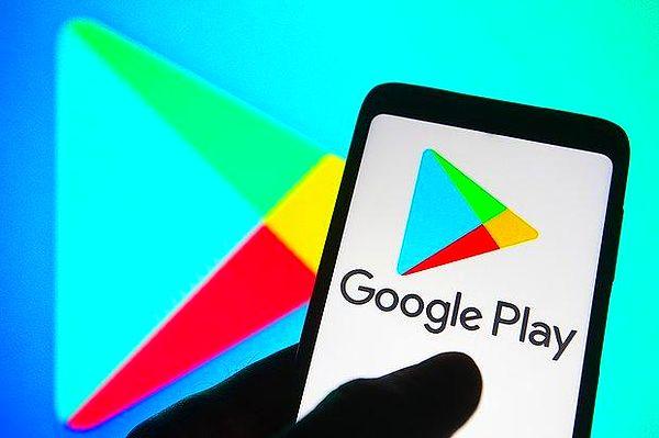 8. 2,8 milyon uygulama ile Android Play Store, indirilebilir uygulamalar içinde ilk sırada yer alıyor.