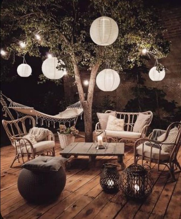 11. Yaz geldi, çiçekler açtı, bahçe sezonu da açıldı.