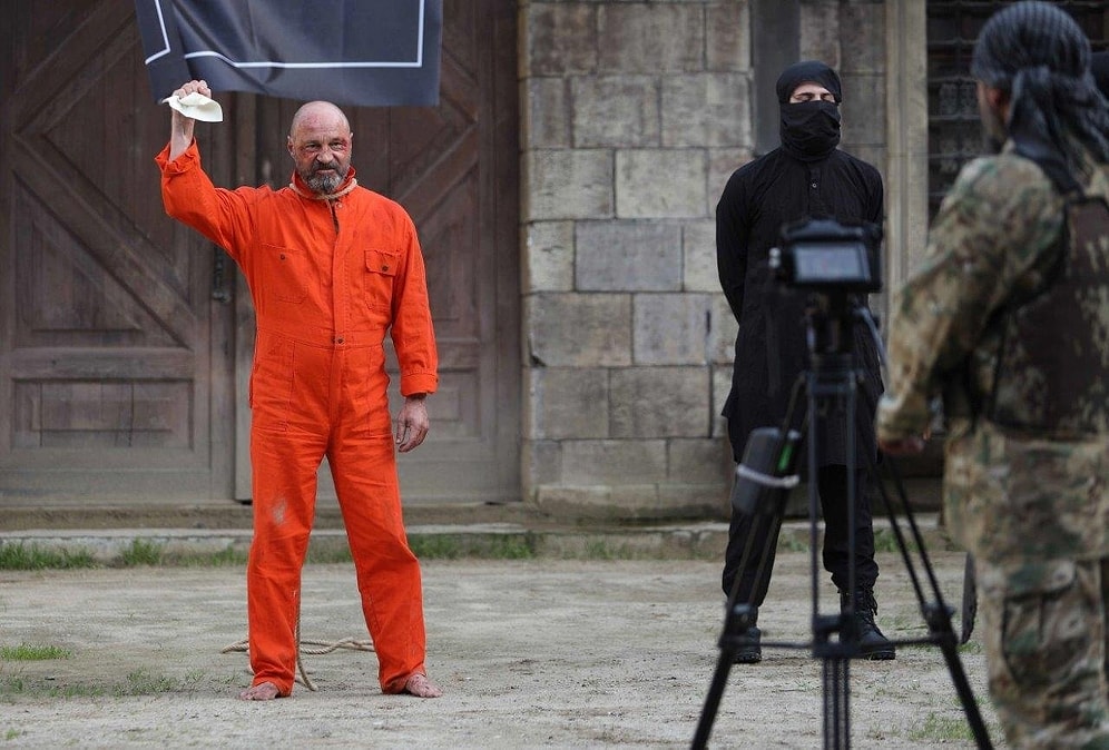 Yalnız Kurt 14. Bölüm İzle! Büyük Hesaplaşma Başladı