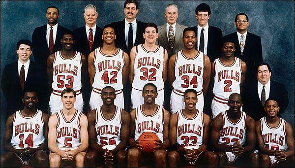 Majesteleri 3 senelik dominasyonu başlatıyor 1990-91 Chicago Bulls