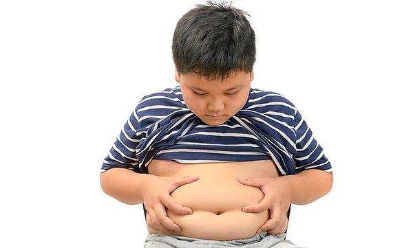 Araştırmaya göre 5-9 yaş aralığındaki çocukların yüzde 32,7'si kilo problemiyle karşı karşıya.