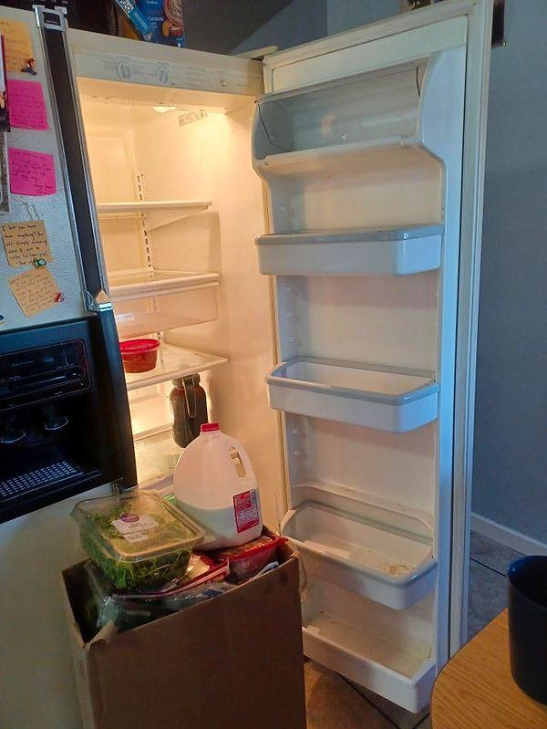 9. "2 haftalık alışveriş yaptıktan hemen sonra buzdolabımız bozulmaya karar verdi."