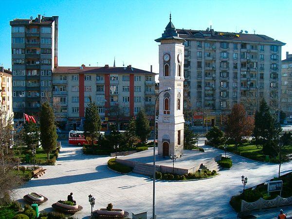 Seramik şehri Kütahya'da sıra. Kütahya'ya uğrarsanız denemeniz gereken yöresel ürünler ise şunlar: