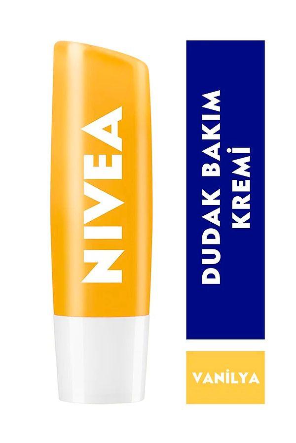 14. Nivea'nın dudaklarınıza ışıltı ve nem veren vanilyalı bakım kremi bu haftanın en çok tercih edilen dudak bakım ürünü olmuş.