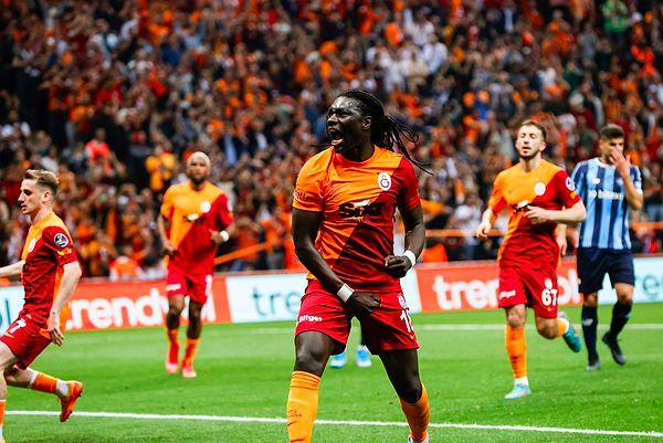 Sarı kırmızılı ekibin gollerini 30 ve 63. dakikalarda Gomis ile 55'te Kerem Aktürkoğlu kaydetti.