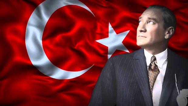 19 Mayıs Atatürk'ü Anma, Gençlik ve Spor Bayramı Şiirleri (2, 3, 4 ve 5 Kıta)
