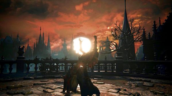 1. Bloodborne öylesine zordu ki Sony'nin oyun geliştirme departmanının başındaki Shuehi Yoshida ipucu ve biraz da yardım için oyun geliştiricilerini mail yağmuruna tutuyordu.