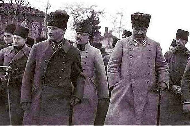 Atatürk Hakkındaki İngiliz İstihbaratı Raporlarından: 'Tehlikeli Biri, Rakipleri Bir Araya Getirilmeli'