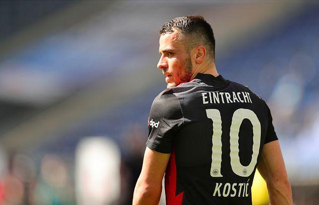 E. Frankfurt 2019'da Hamburg'tan 6 milyon Euro'ya aldığı Kostic’in satışı için Lazio ile 15 milyon Euro'ya el sıkıştı.