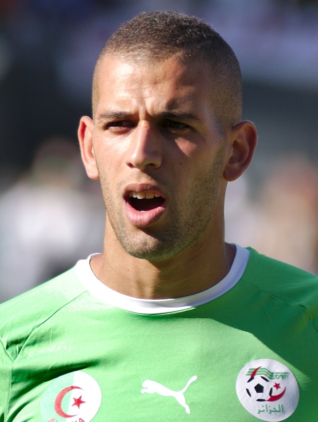 10. Portekiz basınından O Jogo, Cezayir basınını kaynak gösterdiği haberde Sporting Lizbon'da kadroda düşünülmeyen Islam Slimani'nin Jorge Jesus ile birlikte Fenerbahçe'ye transfer olabileceğini öne sürdü.
