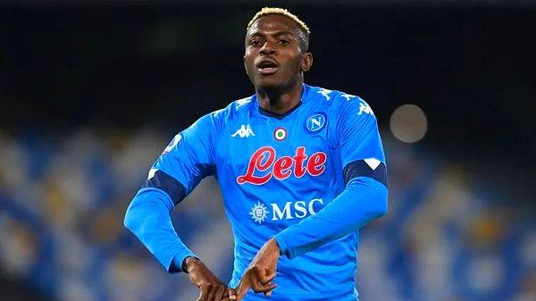 11. Forvet transferine öncelik veren Arsenal, Napoli forması giyen Victor Osimhen için görüşmelerini sürdürüyor. (Goal)