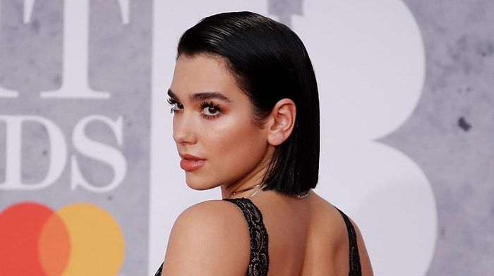 Dua Lipa Kimdir? Ünlü Şarkıcı Dua Lipa Kaç Yaşında, Nereli? Evli mi?