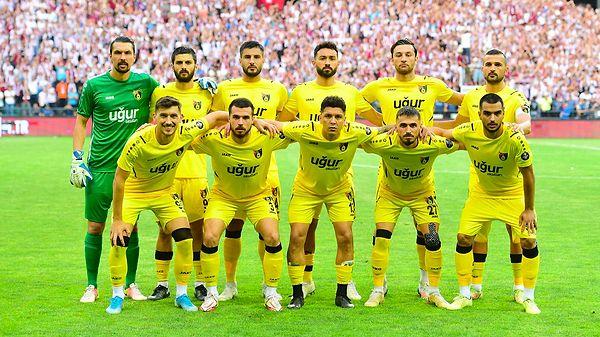 İstanbulspor ile birlikte gelecek sezon Süper Lig'de 8 tane İstanbul takımı olacak.