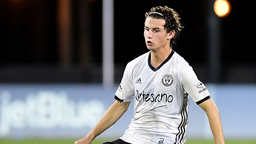 Brenden Aaronson Kimdir? RB Salzburg'a Veda Eden Brenden Aaronson Kaç Yaşında, Nereli, Hangi Mevkide Oynuyor?