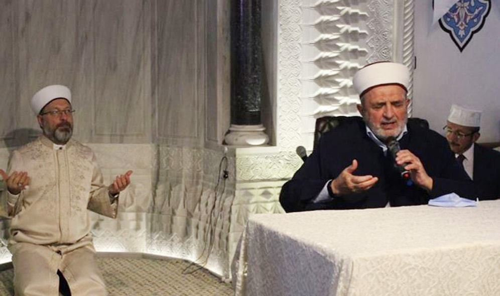 Ali Erbaş, Atatürk'e 'Zalim ve Kâfir' Diyen İsimle Aynı Karede