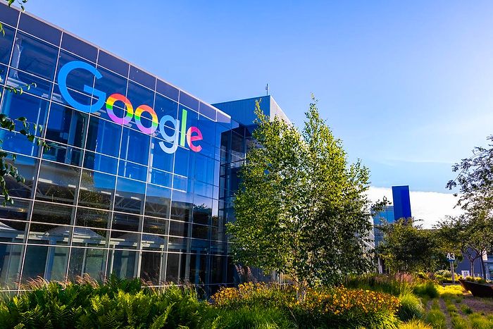 Google'dan Türkiye Açıklaması: Muhalif Görüşlere ve Sitelere Öncelik Vermiyoruz