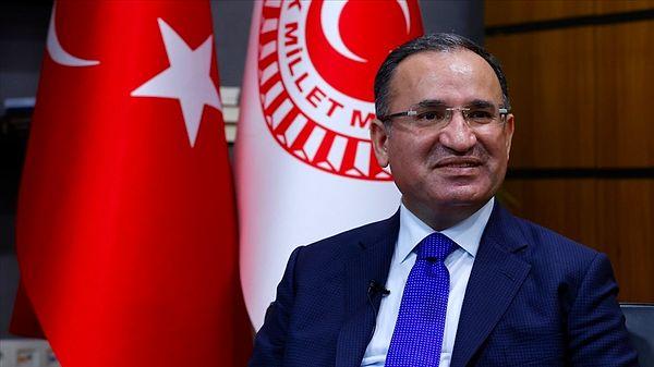 Adalet Bakanı Bekir Bozdağ, TGRT Haber kanalında gündeme ilişkin konuları değerlendirdi.