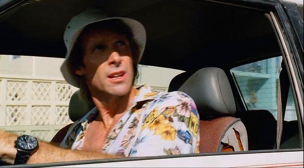 8. Bad Boys II'de yönetmen Michael Bay, filmin bir sahnesinde Marcus'un çalmaya çalıştığı arabanın sürücüsü rolünde karşımıza çıkar.