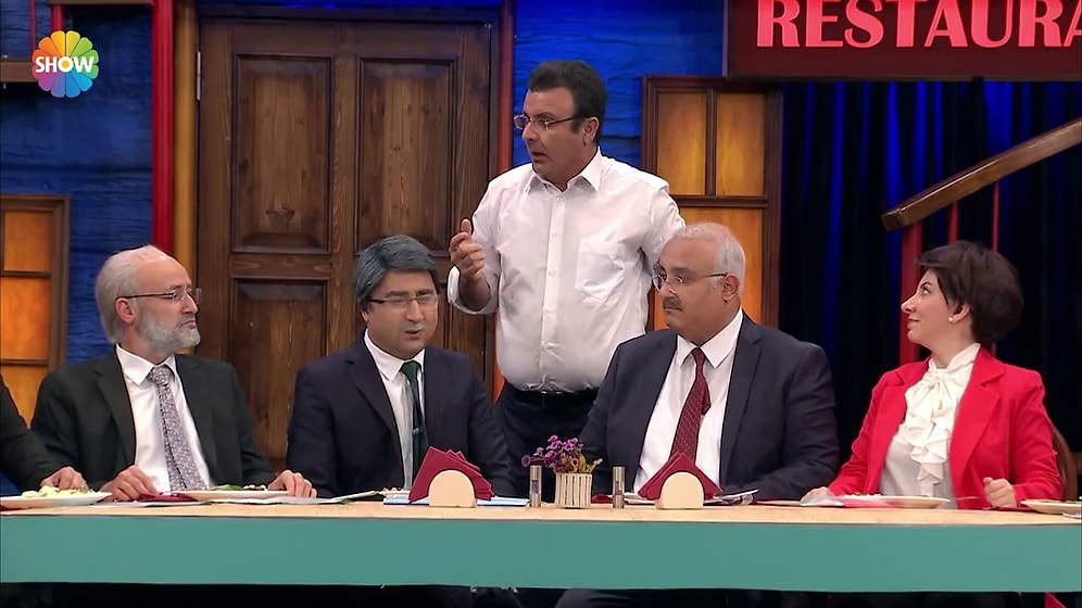 'Güldür Güldür'ün Altılı Masa Skecinde İmamoğlu Detayı: 'Kendimi Taca Atacak Değilim'