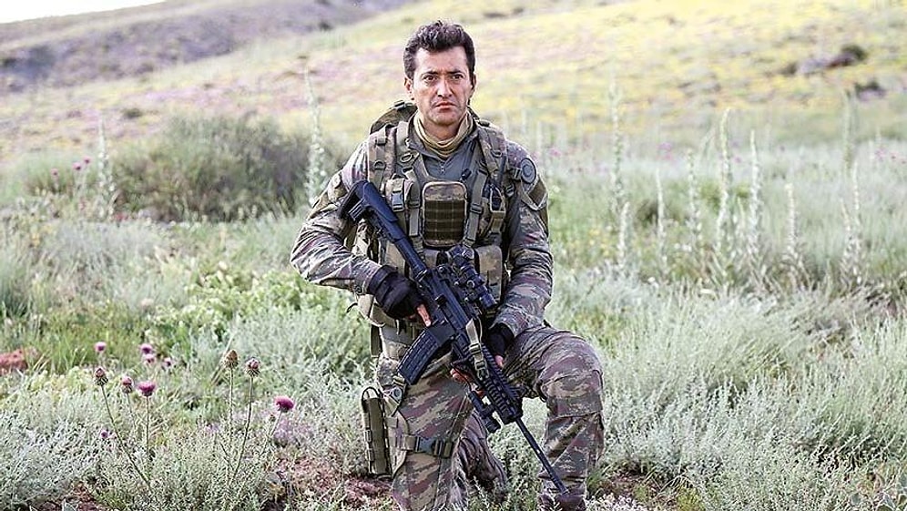 Burç Kümbetlioğlu Kimdir, Nereli, Burcu Ne? Burç Kümbetlioğlu'nun Rol Aldığı Yapımlar