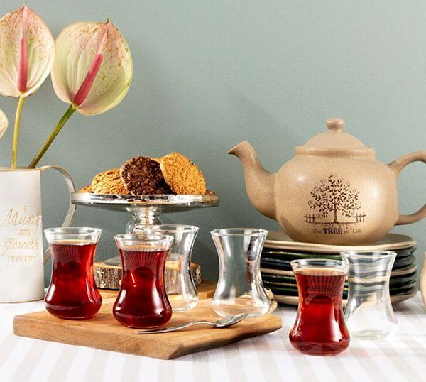 9. Türk ailelerinin vazgeçilmezi olan çay bardağı olmadan bir ev kurmayı düşünmediniz inşallah!