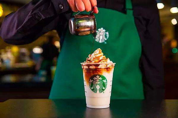 9. Amerikalı kahve zinciri Starbucks, ürünlerine yüzde 20 oranında zam yapma kararı aldı.