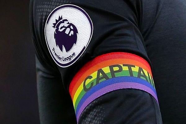 Liverpool, Chelsea, Barcelona, Juventus, Bayern Münih gibi takımlar da formalarında ve logolarında LGBT renklerine yer verirken UEFA'nın bu isteğine karşı çıkan İspanyol klübe uygulaması beklenen yaptırımın ne olacağı ise henüz belli değil.