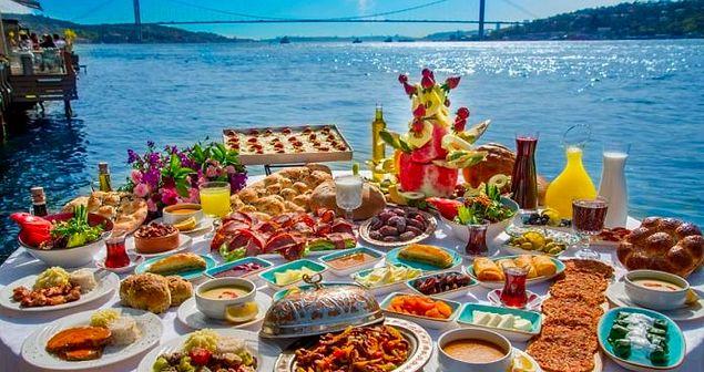İstanbul’da Gidebileceğiniz Diğer Popüler Kahvaltı Mekanları