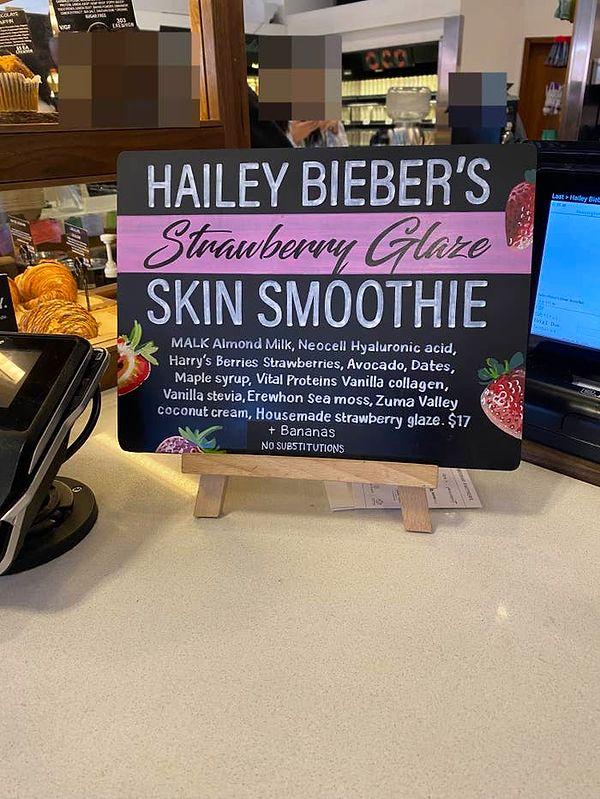 İçecek o kadar viral oldu ki, pek çok insan ‘Hailey Bieber’ın 17 dolarlık smoothiesini 7-8 dolara yapıyorum’ diyerek tarifler paylaştılar.