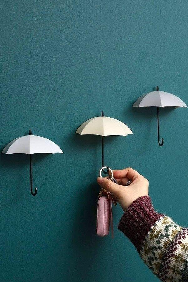 15. Değişik tarzda bir duvar aksesuarı için şemsiye askılık...