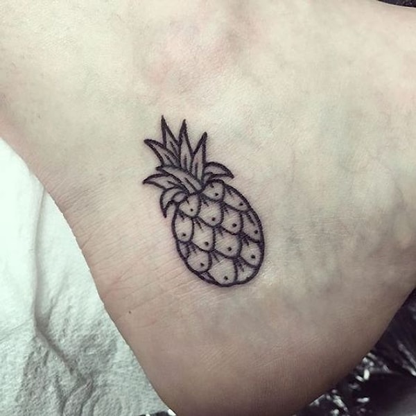 64. Ananas Dövmesi