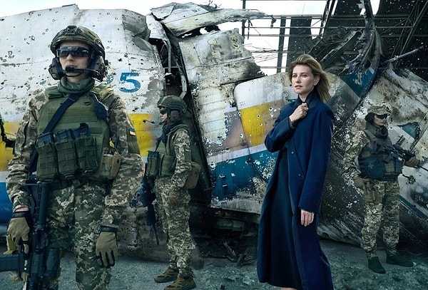 Vogue'un bu ayki kapağında yer alan First Lady Olena Zelenska, Rusya-Ukrayna savaşı hakkında açıklamalarda bulundu. Zelenska "Bunlar hayatımın en korkunç aylarıydı" sözleriyle dikkat çekti.