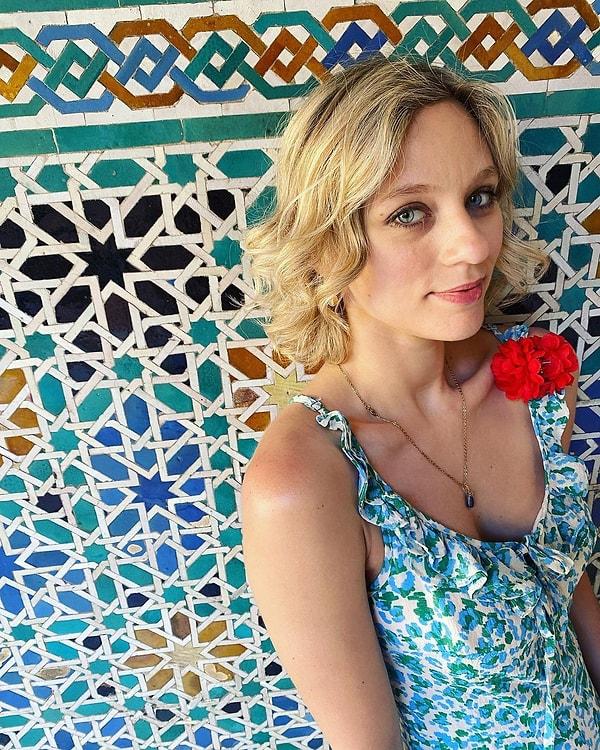 Francesca Del Fa bir restoranda birkaç arkadaşı ve Can Yaman ile yemek yedi. Bu anlar ise Instagram'dan paylaşıldı.